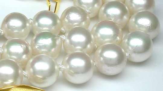 Foto 2 - Neu! Perlenkette  6,5mm Spitzenqualität, S8212